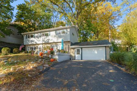 4371 Council Crest Lane