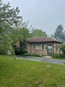 955 LUCILLE Drive