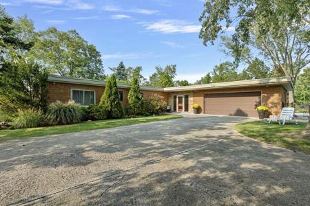 1126 Shore Drive