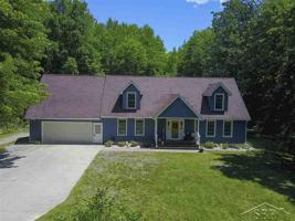 5088 N Fox Road