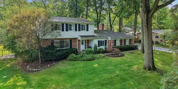 5578 Hummingbird Lane