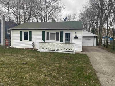 1033 Cedar