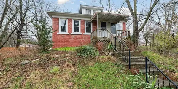 5582 Savoy Drive