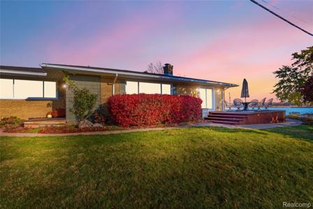 2798 River Road