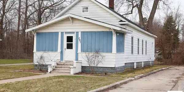 Image 2: Residence