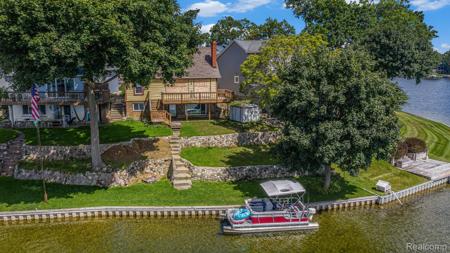 3815 Island Park Drive