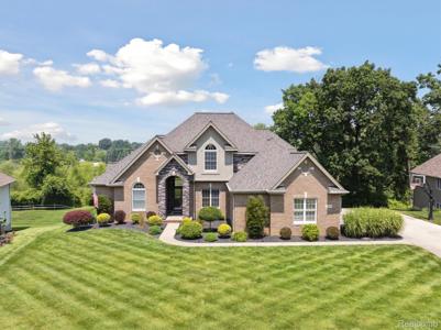 4348 Oak Tree Trail
