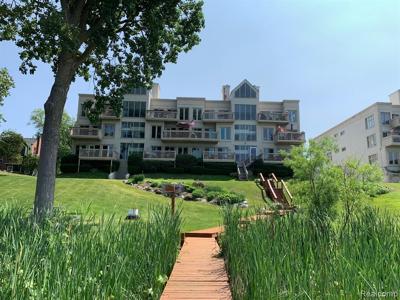 3260 ISLAND COVE Drive
