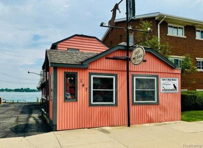 147 S WATER Street
