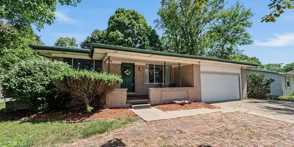 2550 W Walton Boulevard