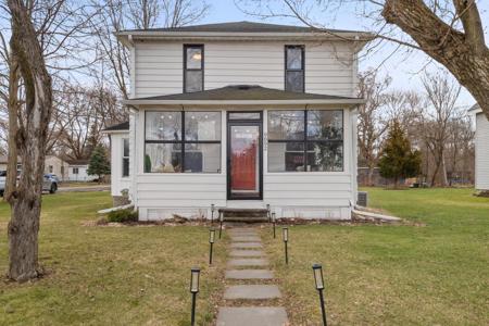 9092 Main Street