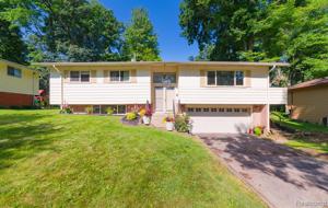 6023 PARAMUS