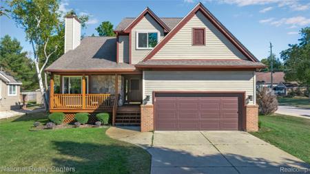 1295 East Lake Drive