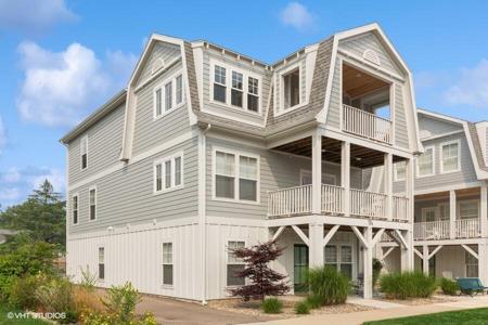 114 N Barton
