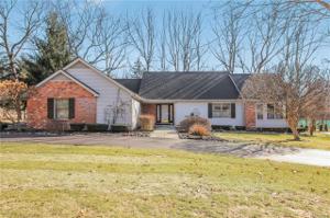 4696 Oak Tree Court