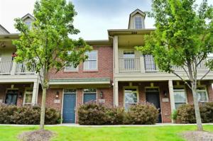 555 RIVIERA Court