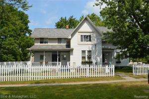 215 SAINT CLAIR RIVER DR
