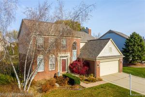 211 CEDAR BEND Drive