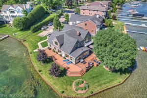 4760 ONAWA Court