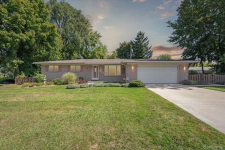 3646 Zinnia Court
