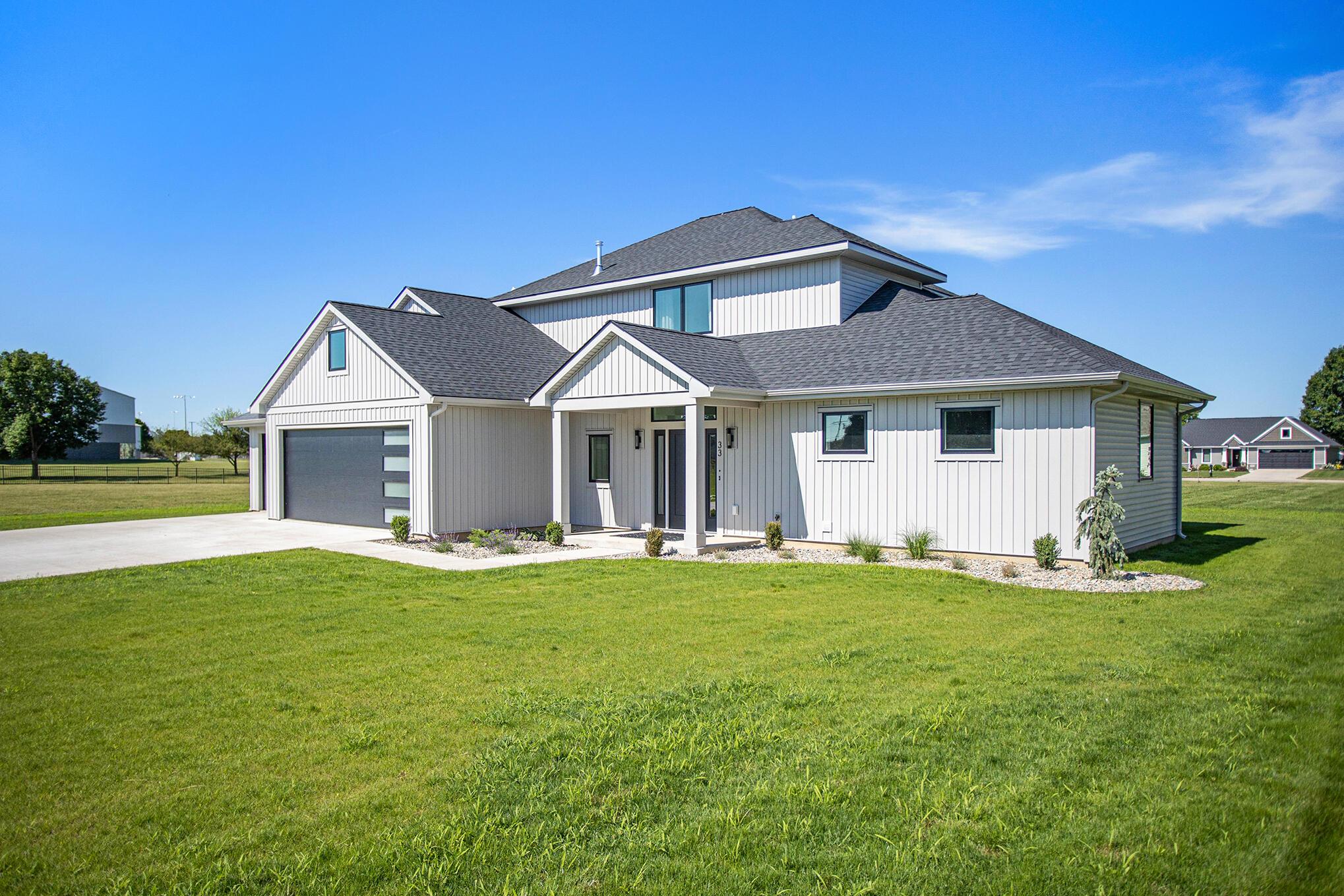 Image 2: 003_33_shoshoni_pass_coldwater_mi_49036-