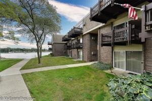 250 N LIBERTY ST APT 205