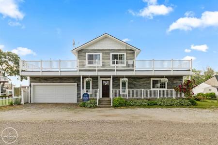 7235 Lazy Lane