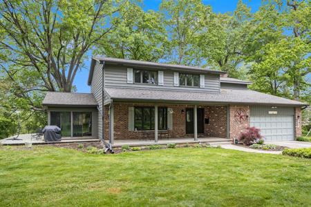 44 Bayshore Drive