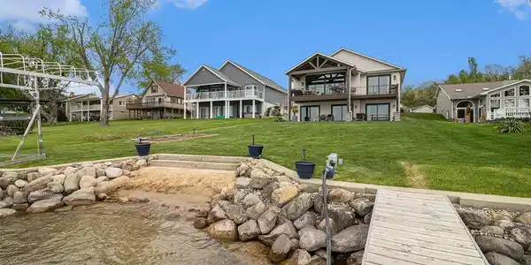 12882 Kelley Road