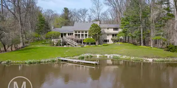 2050 Steketee Woods Lane