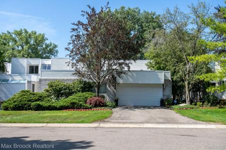 1777 Alexander Drive