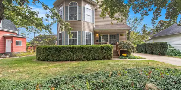 34 N Andrews Street