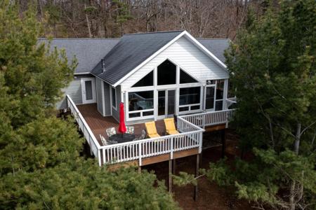 14 N Lighthouse Drive