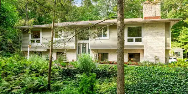 17445 W Spring Lake Road