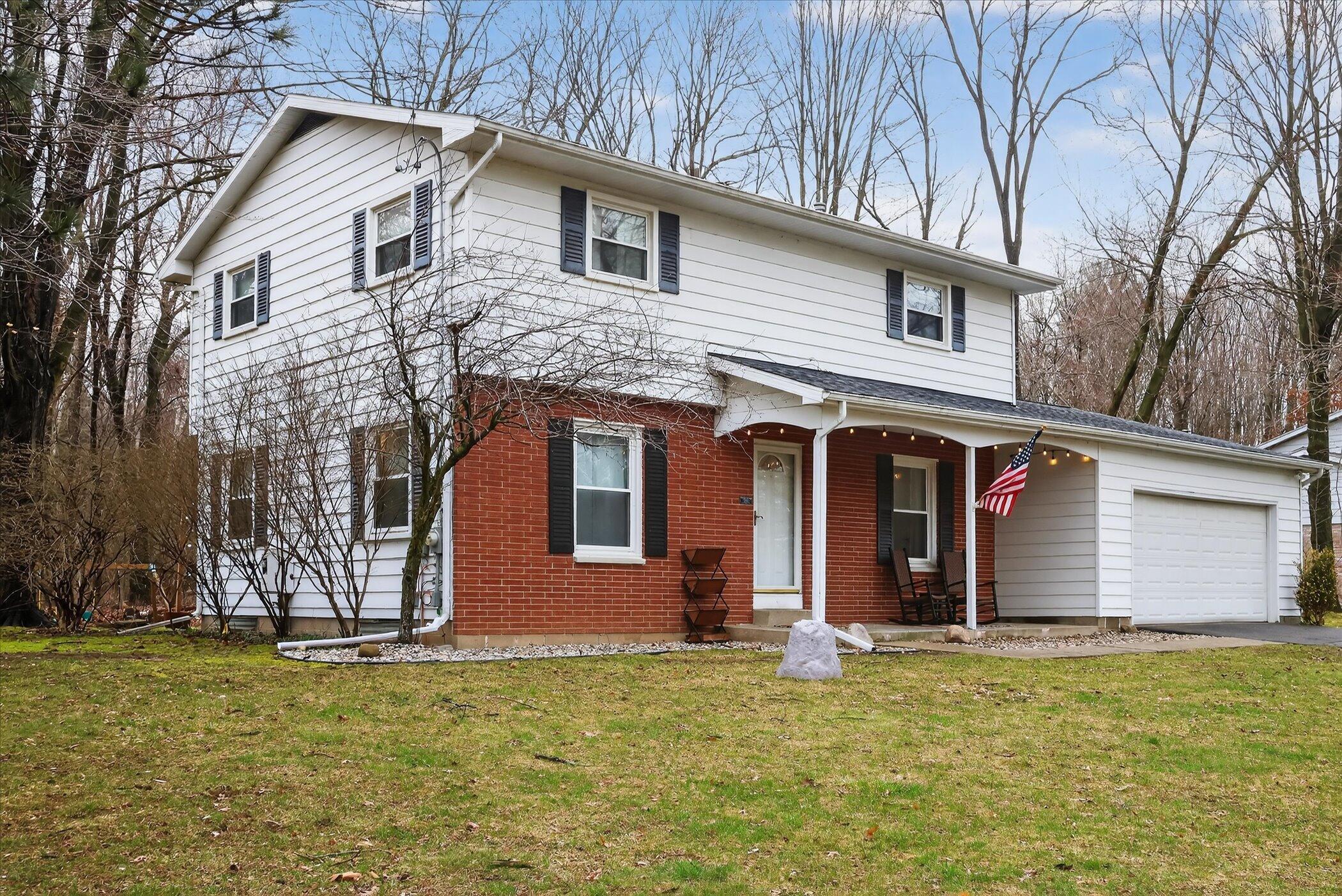 Image 3: 04-11917-Yorkshire-Dr-Richland-MI-49083-