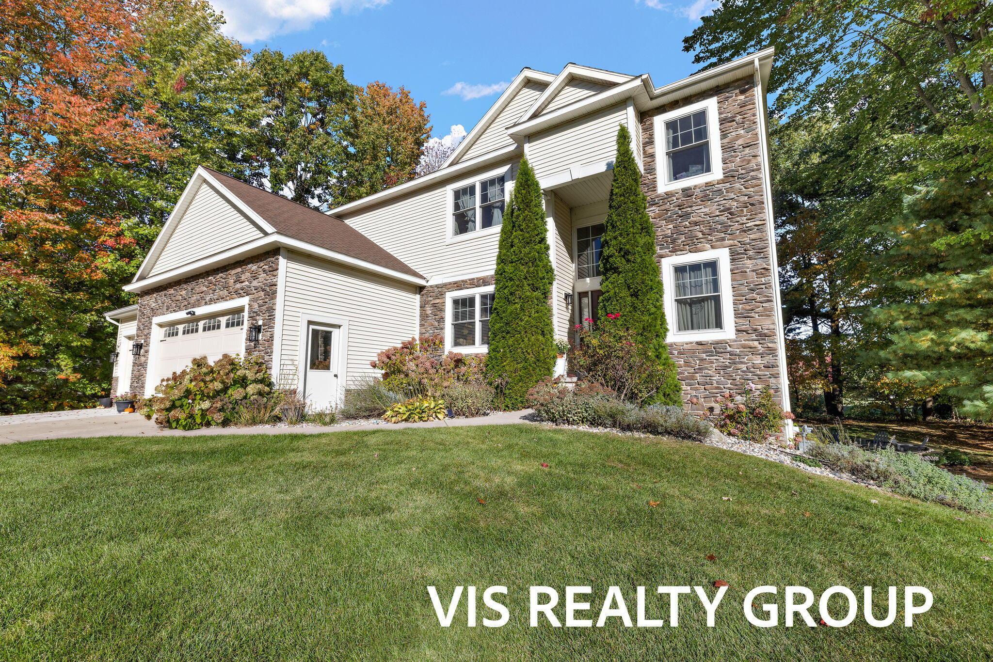 Image 4: 76-web-or-mls-2R9A2629