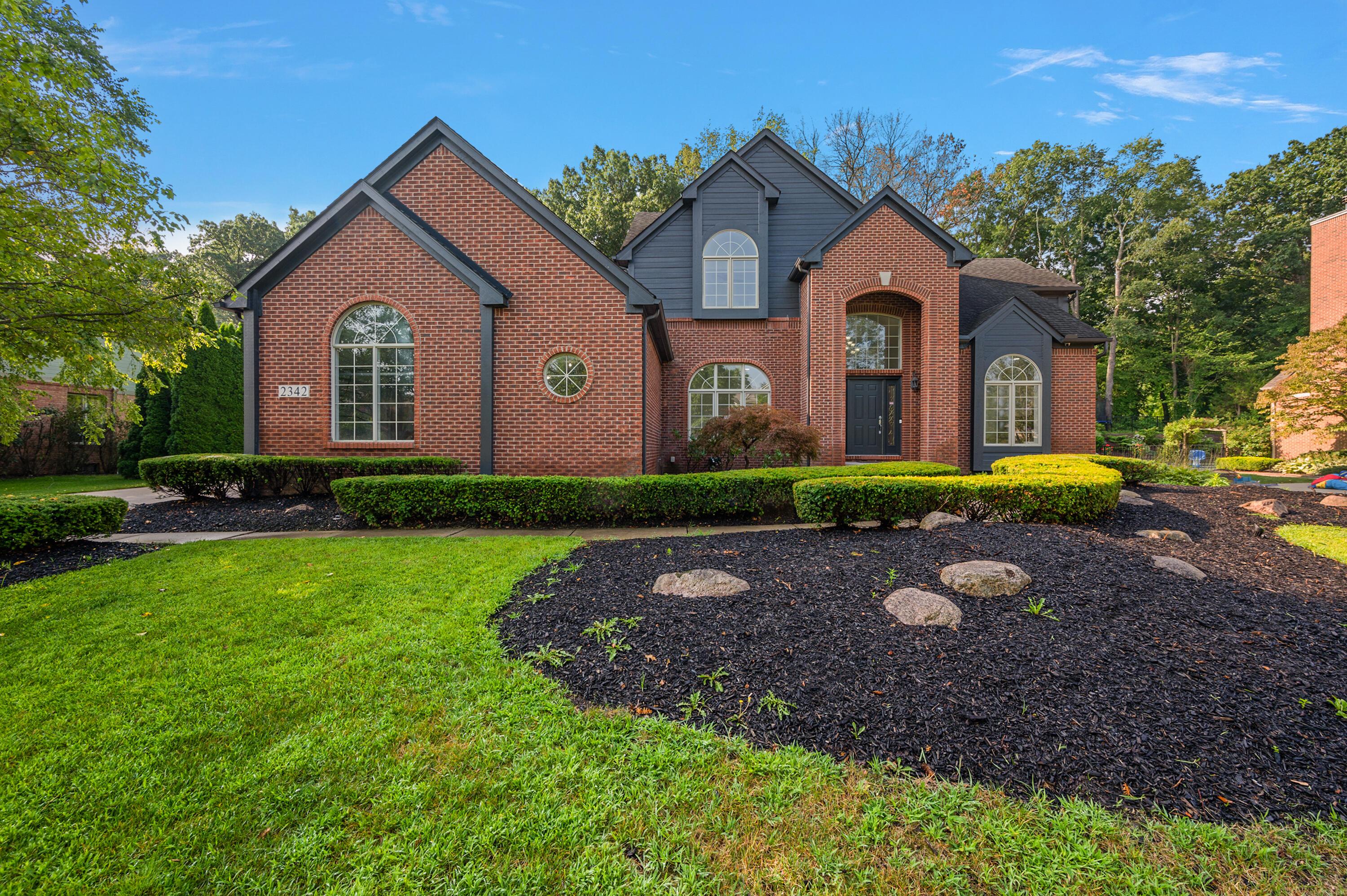 Image 3: 002-2342 Ivy Hill Dr-2
