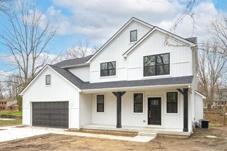 10272 Elizabeth Lake Road