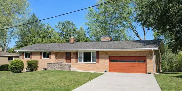 4264 Woodstock Road