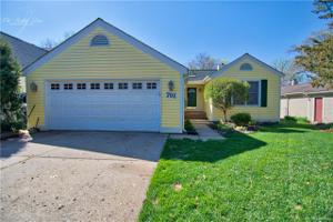 701 Laguna Drive