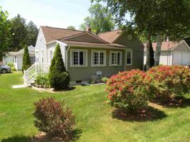 7528 FOREST