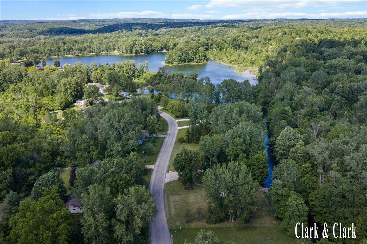 Image 3: 12-DRONE 06A