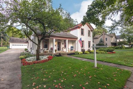 17 N Holcomb Road