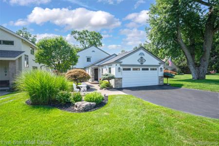 8931 Edgewood Park Drive