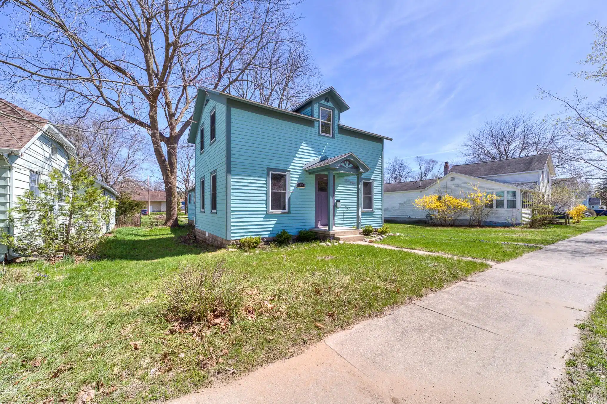 Image 1: 119 S Livingston St (MLS Size) (3 of 30)