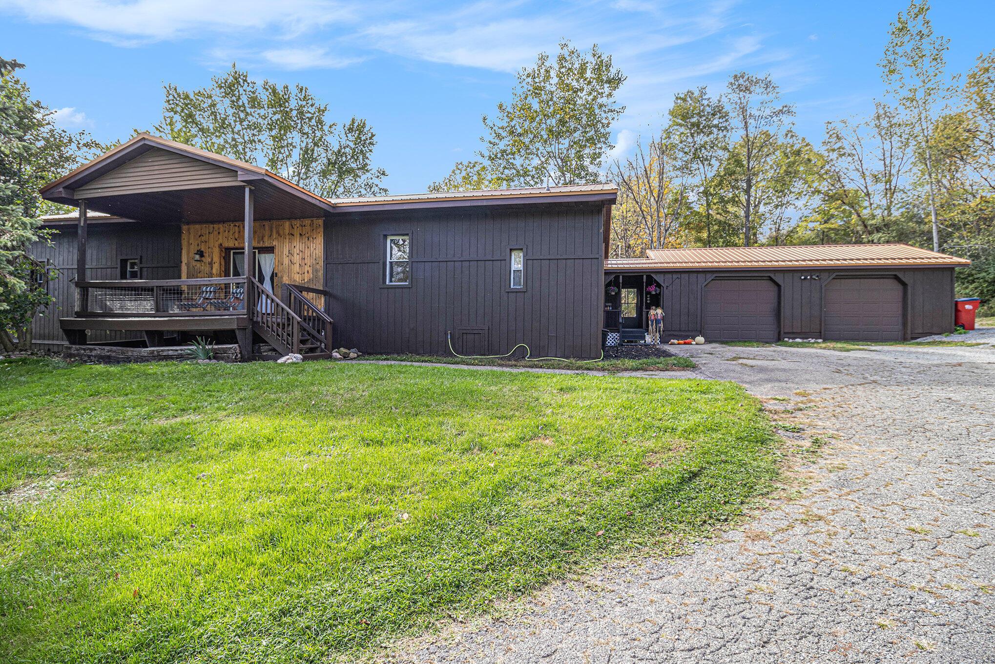 Image 2: 002_img_3691_533