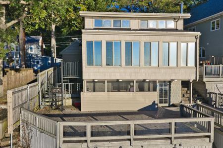 274 S Hawley Center Drive