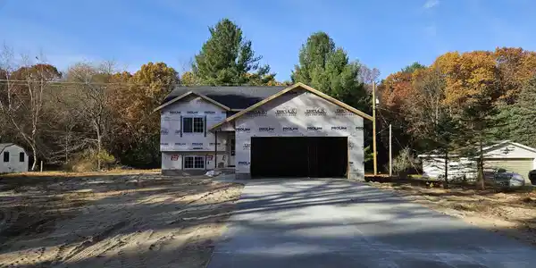5897 Nestrom Road