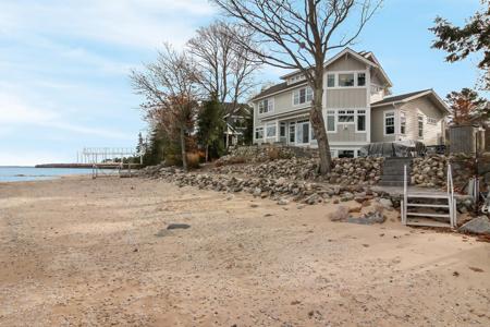 2755 Shore Wood Drive