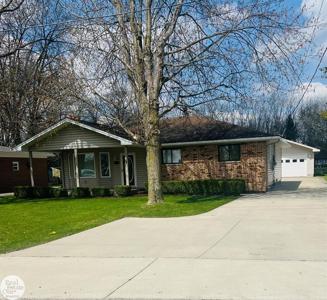 5310 Pointe Drive